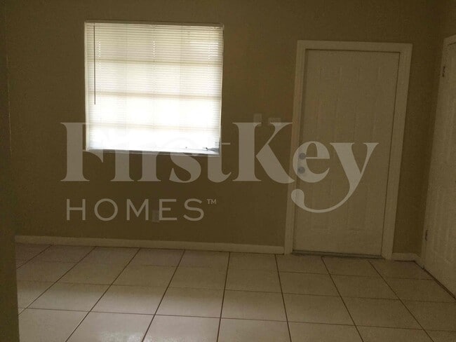 Photo - 1121 NW 23rd Terrace