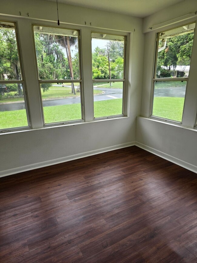 Photo - Adorable 2/1 House near Downtown Inverness!!!