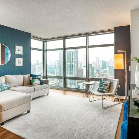 Photo - 579 W Kinzie St