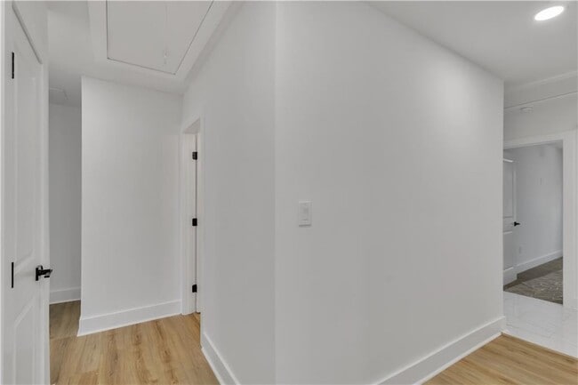 Photo - 2358 Tilson Rd