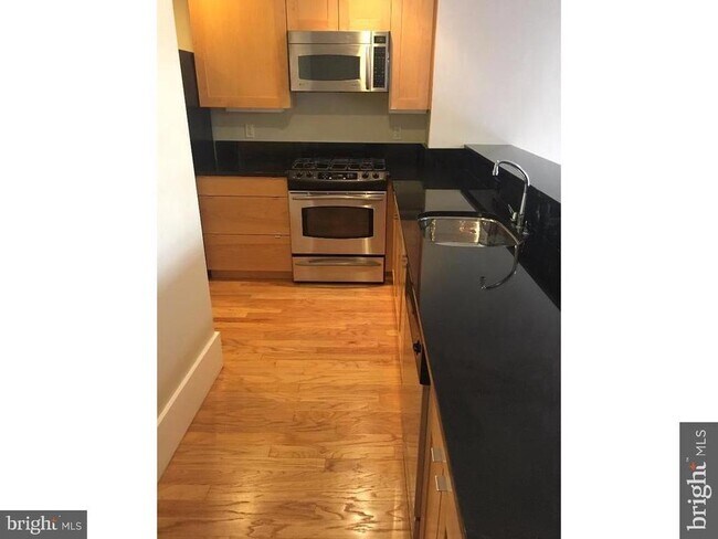 Photo - 1615 Walnut St Unidad 4