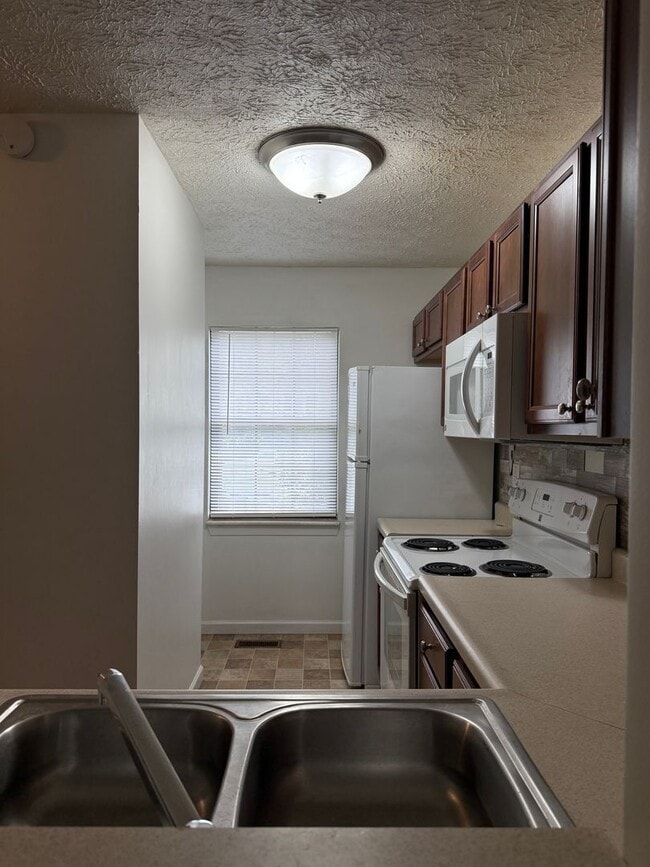 Photo - Live Comfortably in Timber Ridge – Just 2 ...