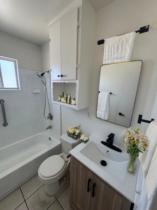 Photo - 9671 Maureen Dr Unidad C