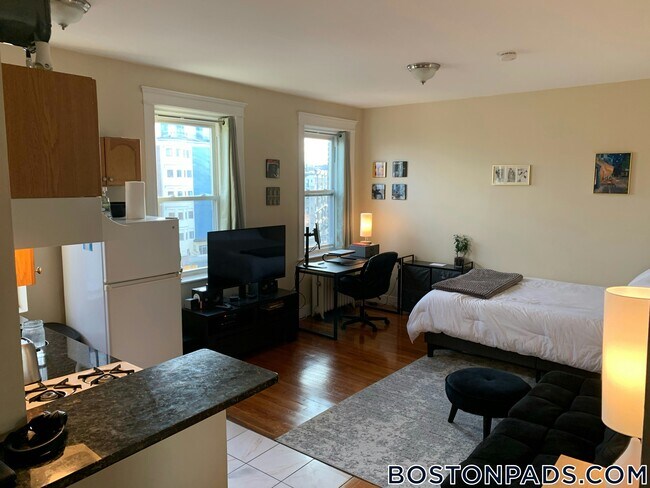 Photo - 1185 Commonwealth Ave Unit 19