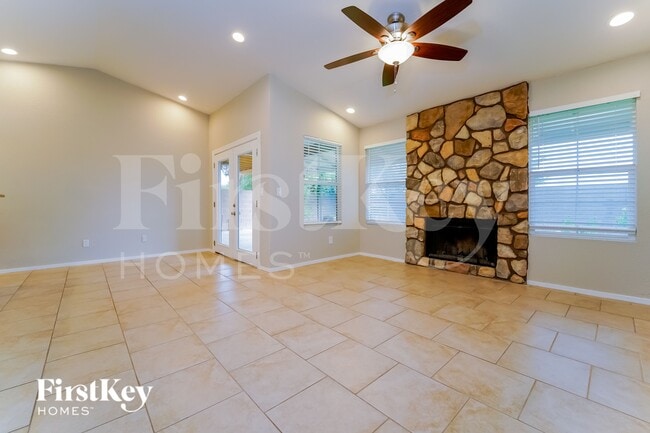 Photo - 10272 E Sky Castle Way