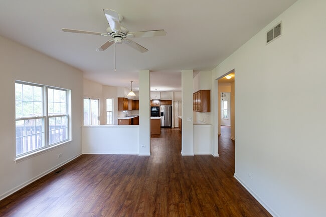 Photo - 2803 Bluewater Cir