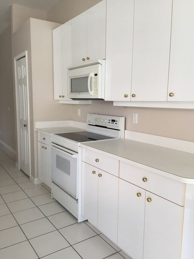 Photo - 2/2 with Den Pool Home In Lake Charles