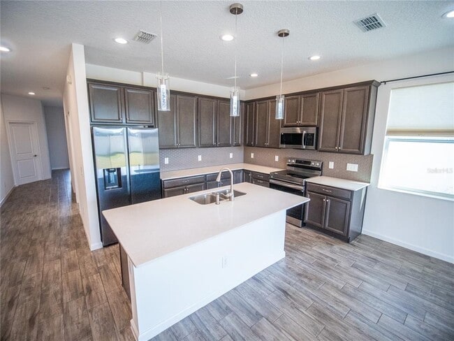 Photo - 1257 Hendon Lp