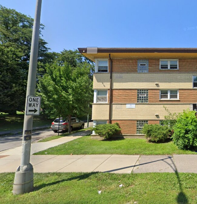 Photo - 2320 W Garfield