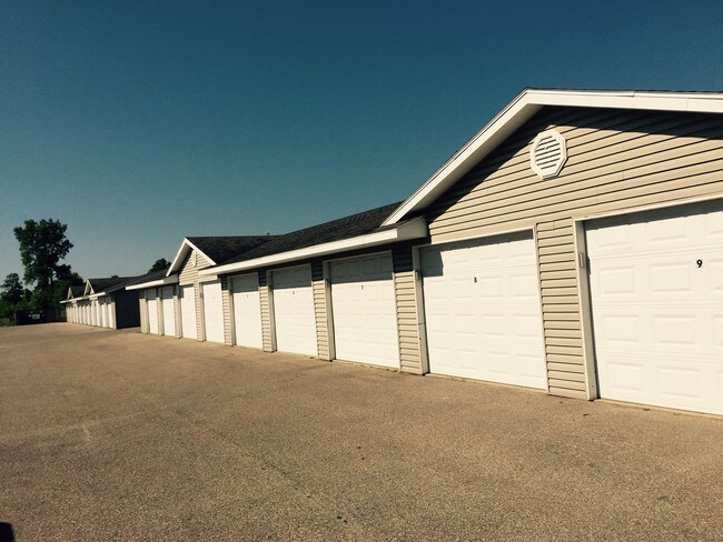 Photo - Silver Lake Rentals