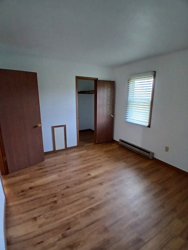 Photo - 1323 Spring Village Dr Unit 4