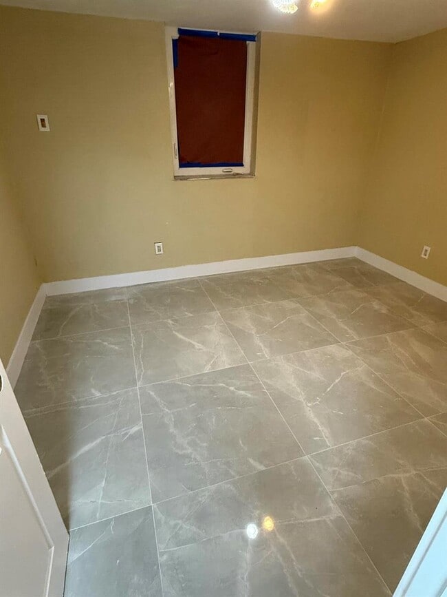 Photo - 2336 NW 35th St