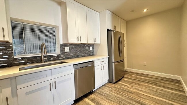 Photo - 8450 NW 26th St