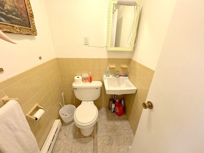 Photo - 33 Lodgen Ct Unit 4D