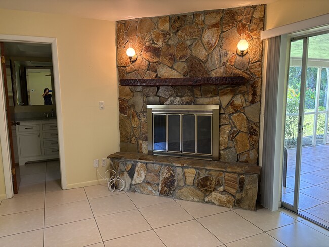 Fireplace - 1265 Kasamada Dr