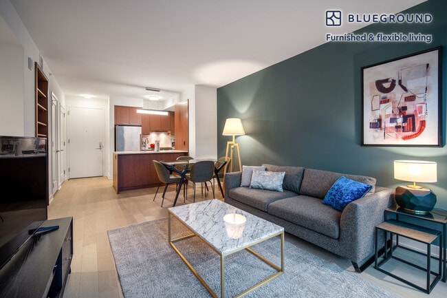 Photo - 28 K St SE Unidad FL10-ID125