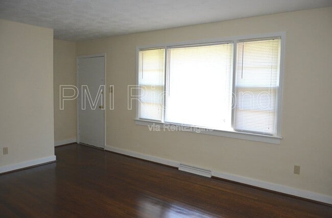 Photo - 5012 Orcutt Ln