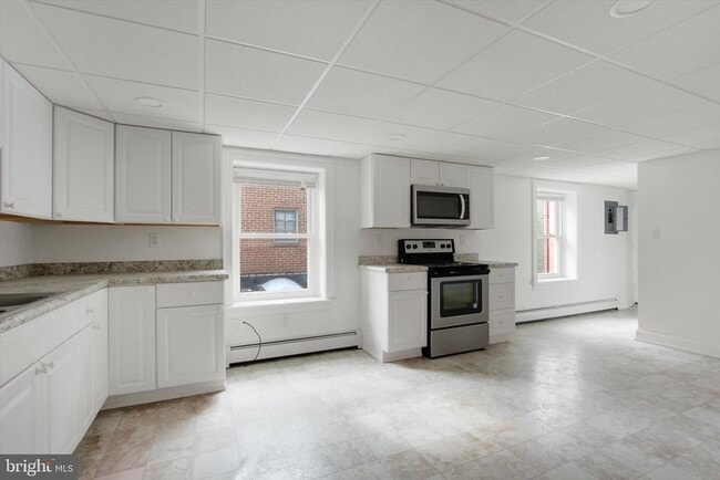 Photo - 110 Baltimore St