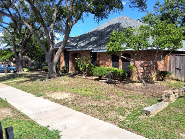 Photo - 1710 Buena Vista Ave House