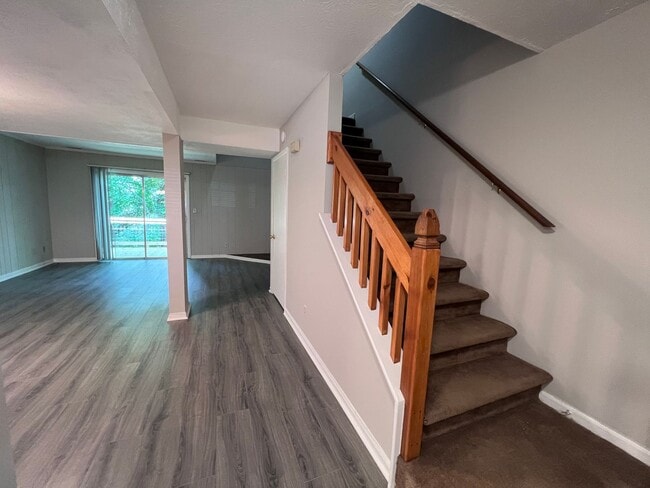 Photo - 2 bedroom Townhouse near 5 Points!