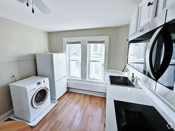 Building Photo - 155 Spruce St Unit 3 Rental