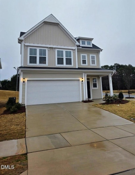 Building Photo - 404 White Oak Gdn Wy