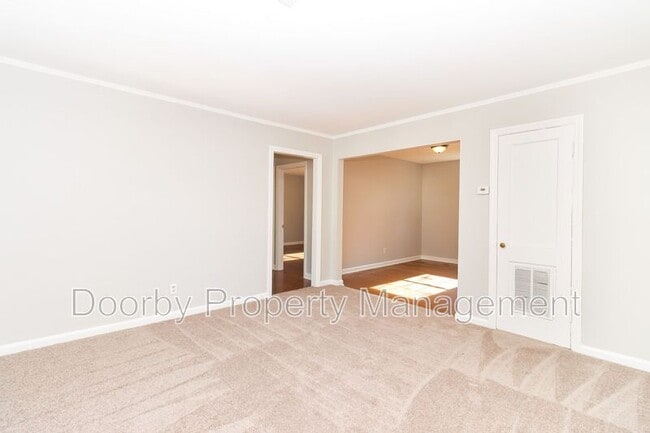 Photo - 3302 Pinewood Ave Unidad 4