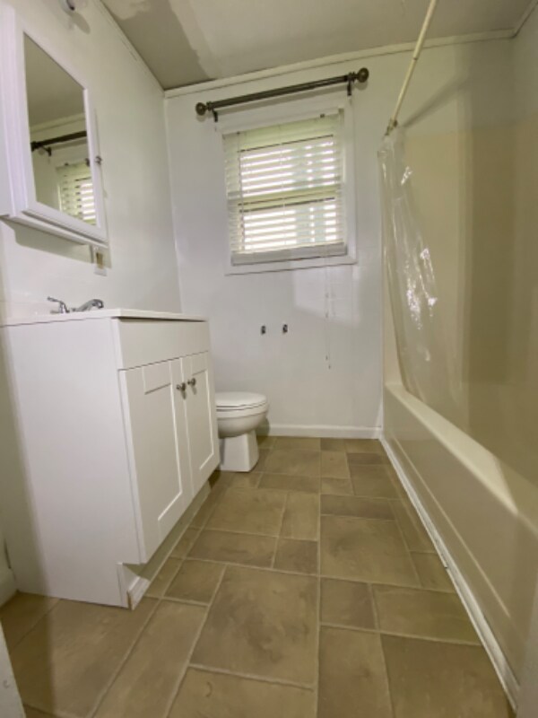 Photo - 1869 Marshall Ave