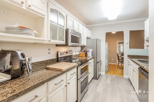 Photo - Spacious 3-Bedroom, 1.5-Bath Condo in Prime Steveston North Unit 120