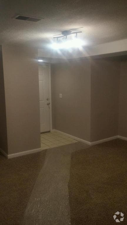 Building Photo - 339 W Washington Ave Rental