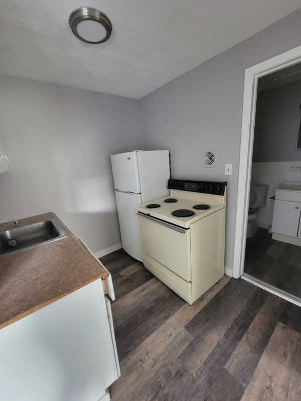 Photo - 13430 Euclid Ave Unit 308