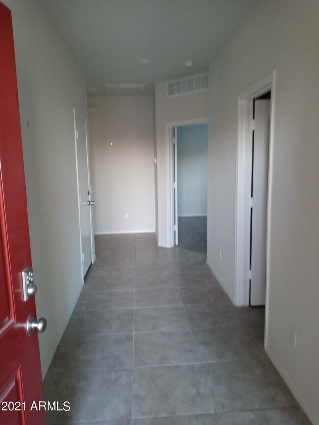 Photo - 31070 W Whitton Ave