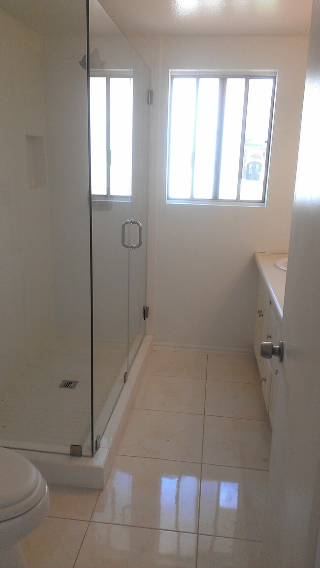 Photo - 1226 Azalea Ct