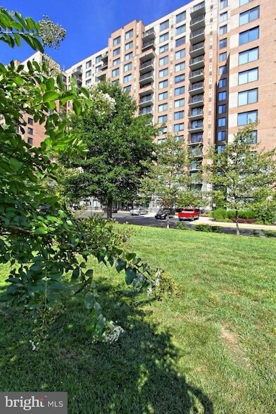 Photo - 2451 Midtown Ave Unit 903