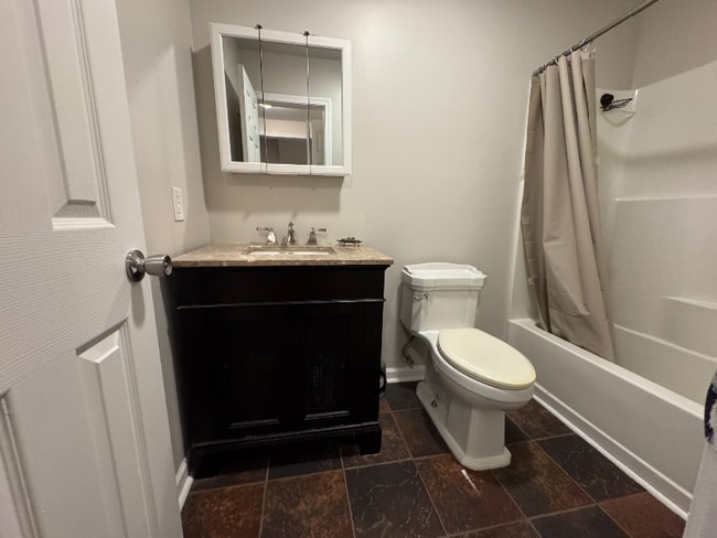 Photo - 377 National Ave