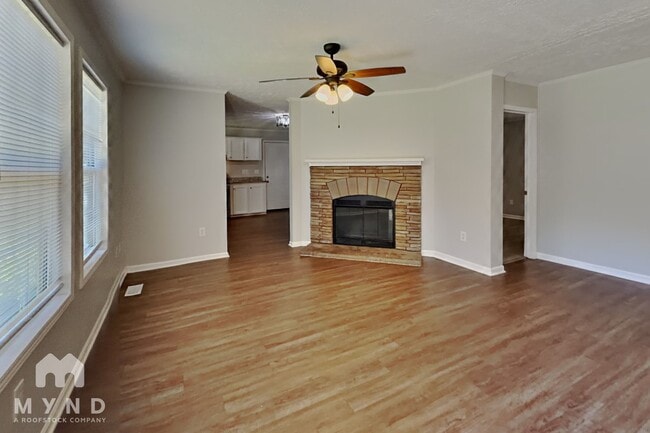 Photo - 2208 Shalimar Dr