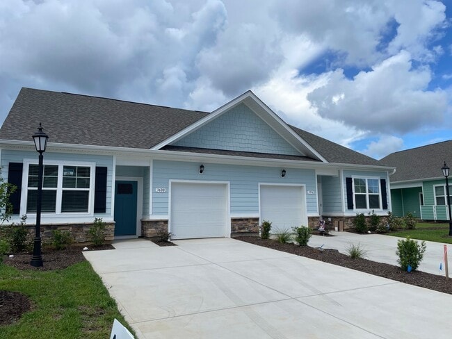 Building Photo - 3600 Whaley Wy