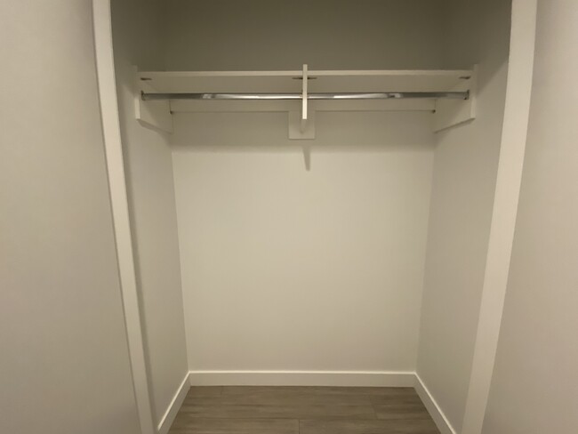 Photo - 13615 Fraser Hwy