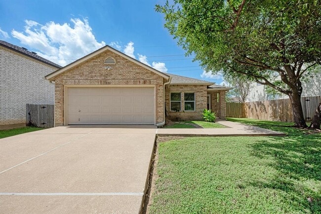 Photo - 1201 Sheltie Ln