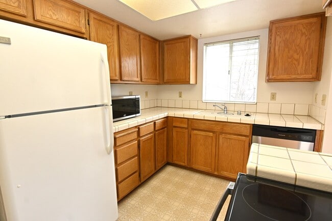 Photo - 1032 Summerplace Dr