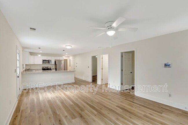 Photo - 6961 Raymond Ave