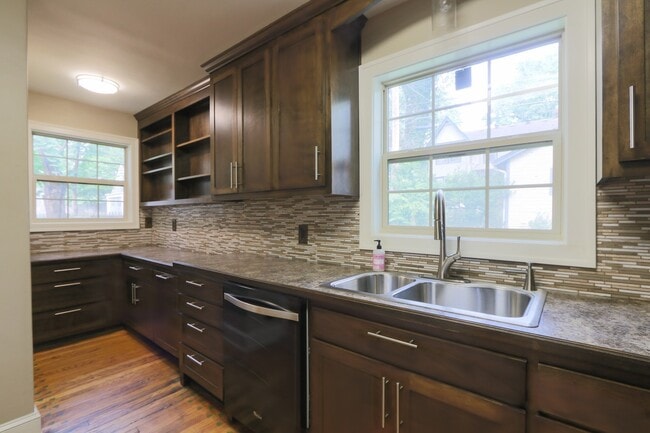 Photo - Spacious & Updated in Brookside! ALL appliances included!