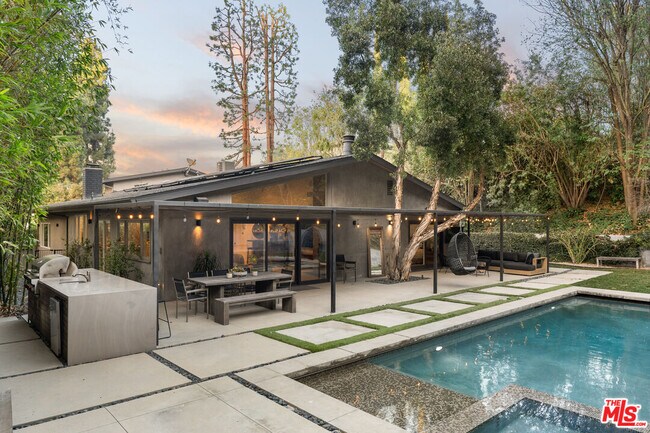 Photo - 3355 Alana Dr