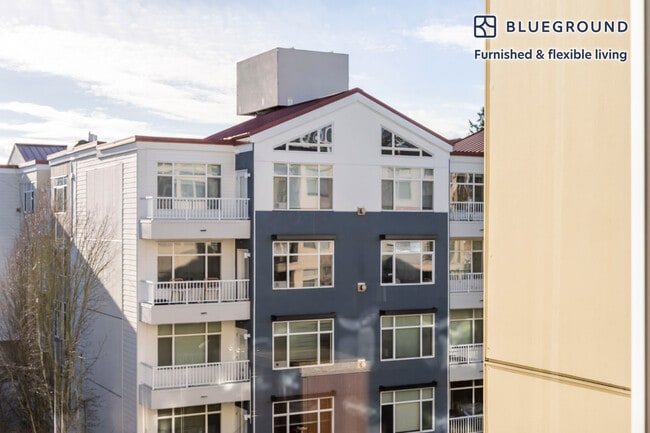 Photo - 10333 Main St Unit FL4-ID837