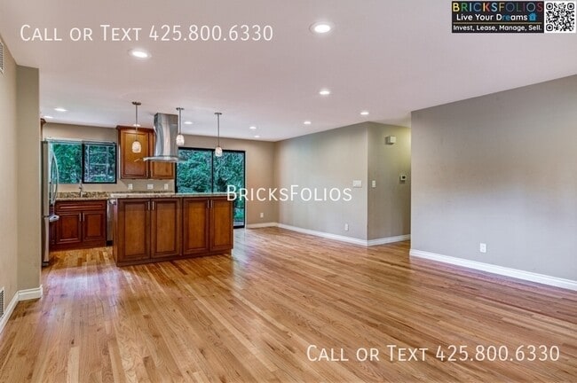 Photo - 7524 137th Ave NE