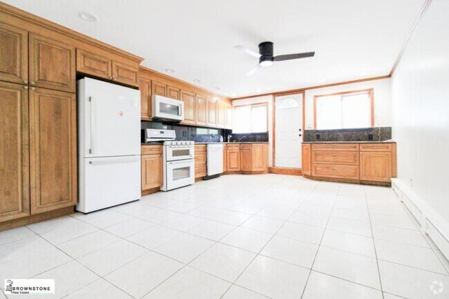 Building Photo - 3 bedroom in BROOKLYN NY 11231 Unit 2 Rental