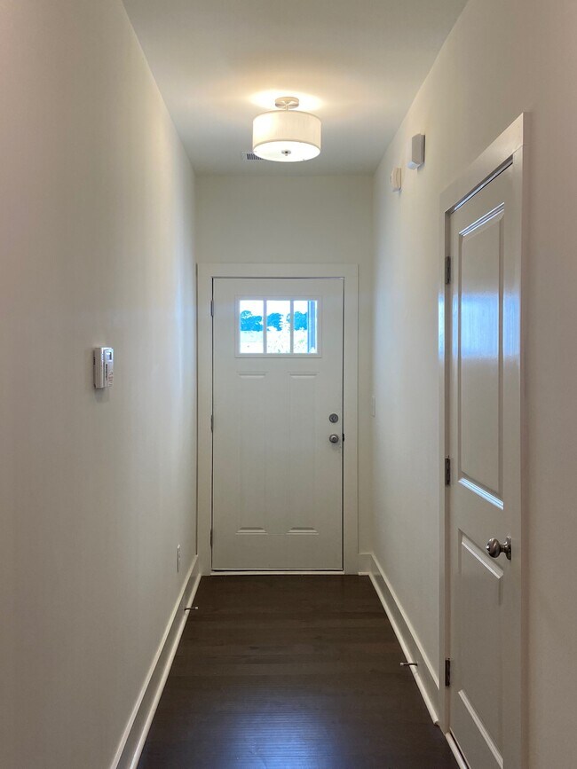 Photo - 465 Auburn Valley Way