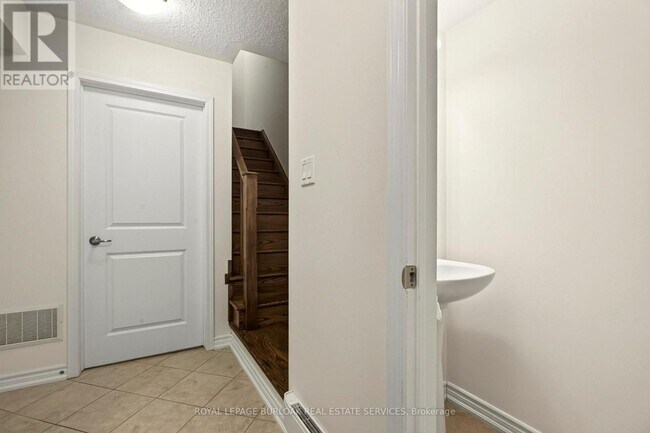 Photo - 312 Jemima Dr