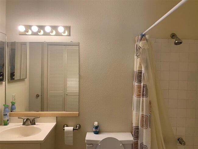 Photo - 10075 Westpark Dr