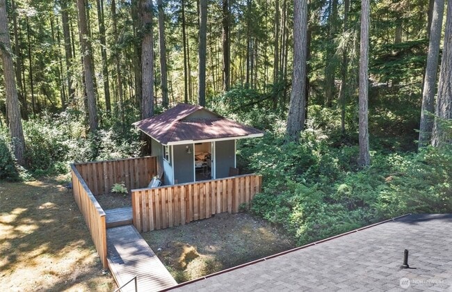 Studio Exterior - 11124 Juniper Pl